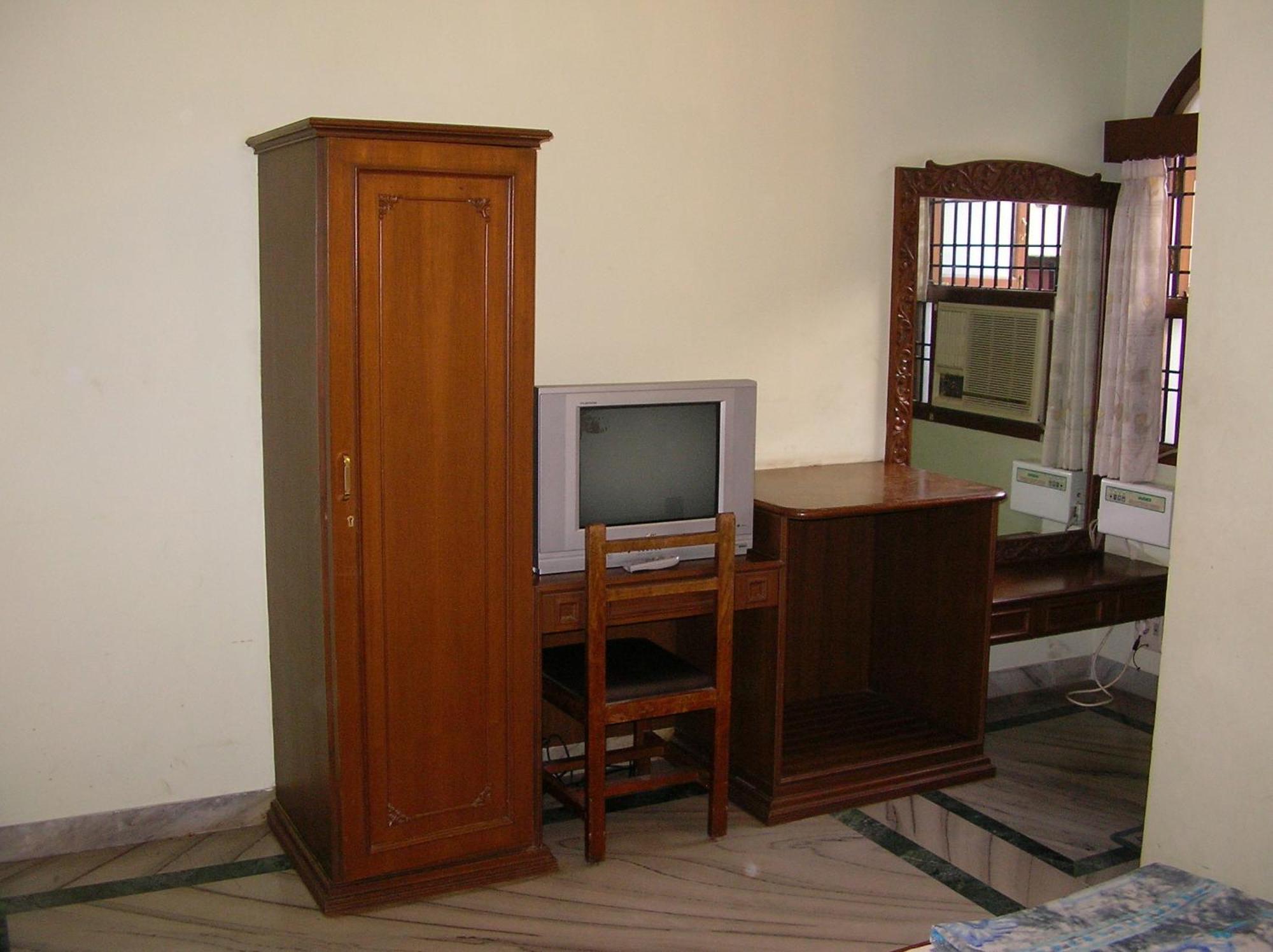 Lloyds Serviced Apartments,Krishna Street,T Nagar Chennai Oda fotoğraf
