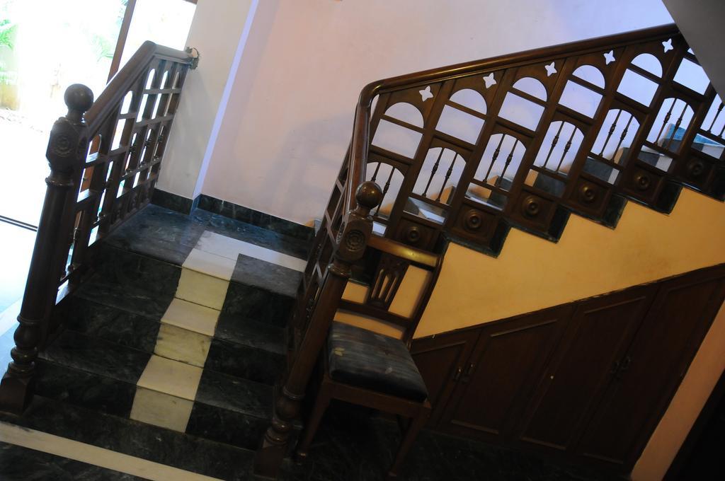 Lloyds Serviced Apartments,Krishna Street,T Nagar Chennai Oda fotoğraf