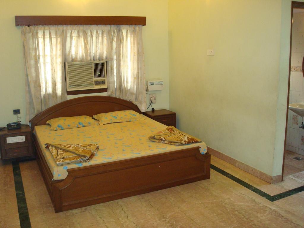Lloyds Serviced Apartments,Krishna Street,T Nagar Chennai Oda fotoğraf