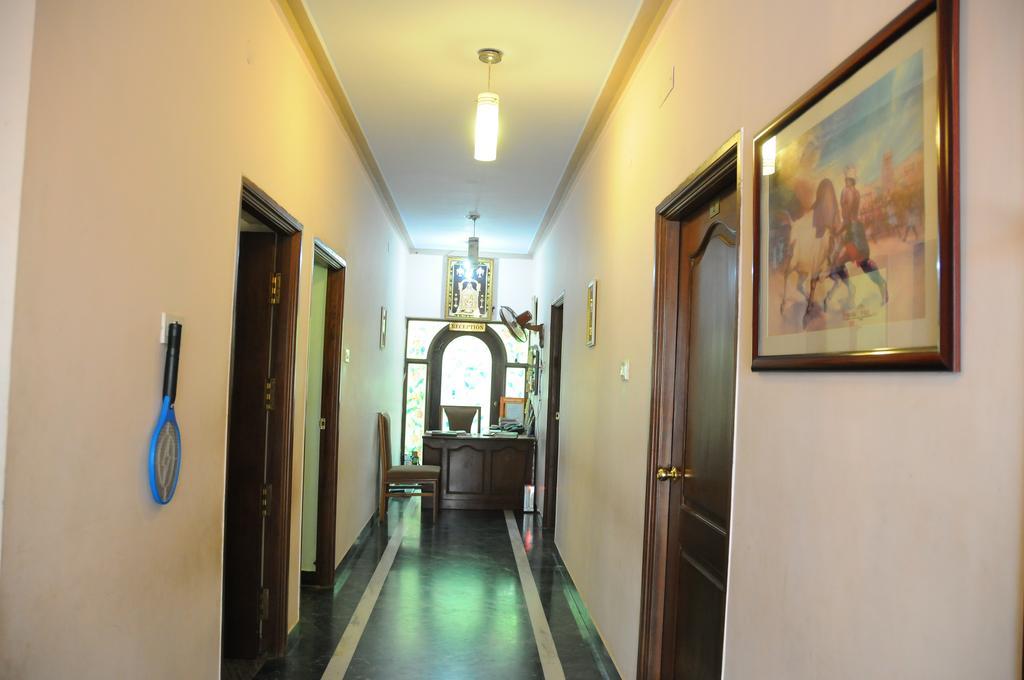 Lloyds Serviced Apartments,Krishna Street,T Nagar Chennai Oda fotoğraf